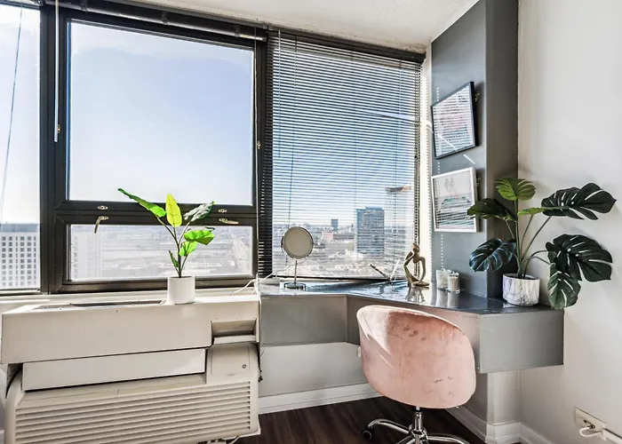 Mich Ave, Downtown, Grant Park 2bd-2ba #23 Appartement