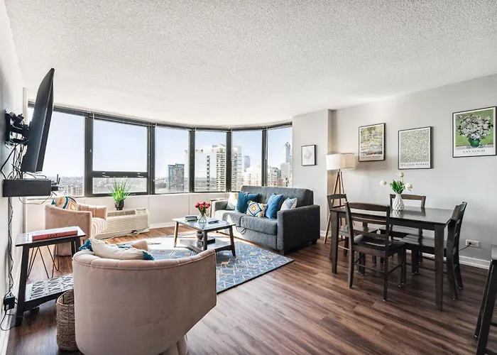 Mich Ave, Downtown, Grant Park 2bd-2ba #23 * Chicago